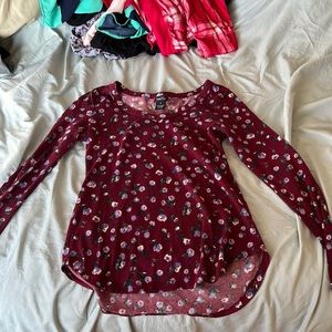 Long sleeve floral maroon long sleeve